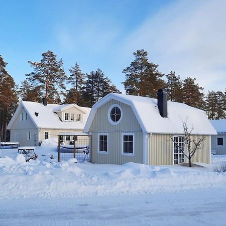 Charmigt Hus Och Mysigt Boende! Hudiksvall Kültér fotó