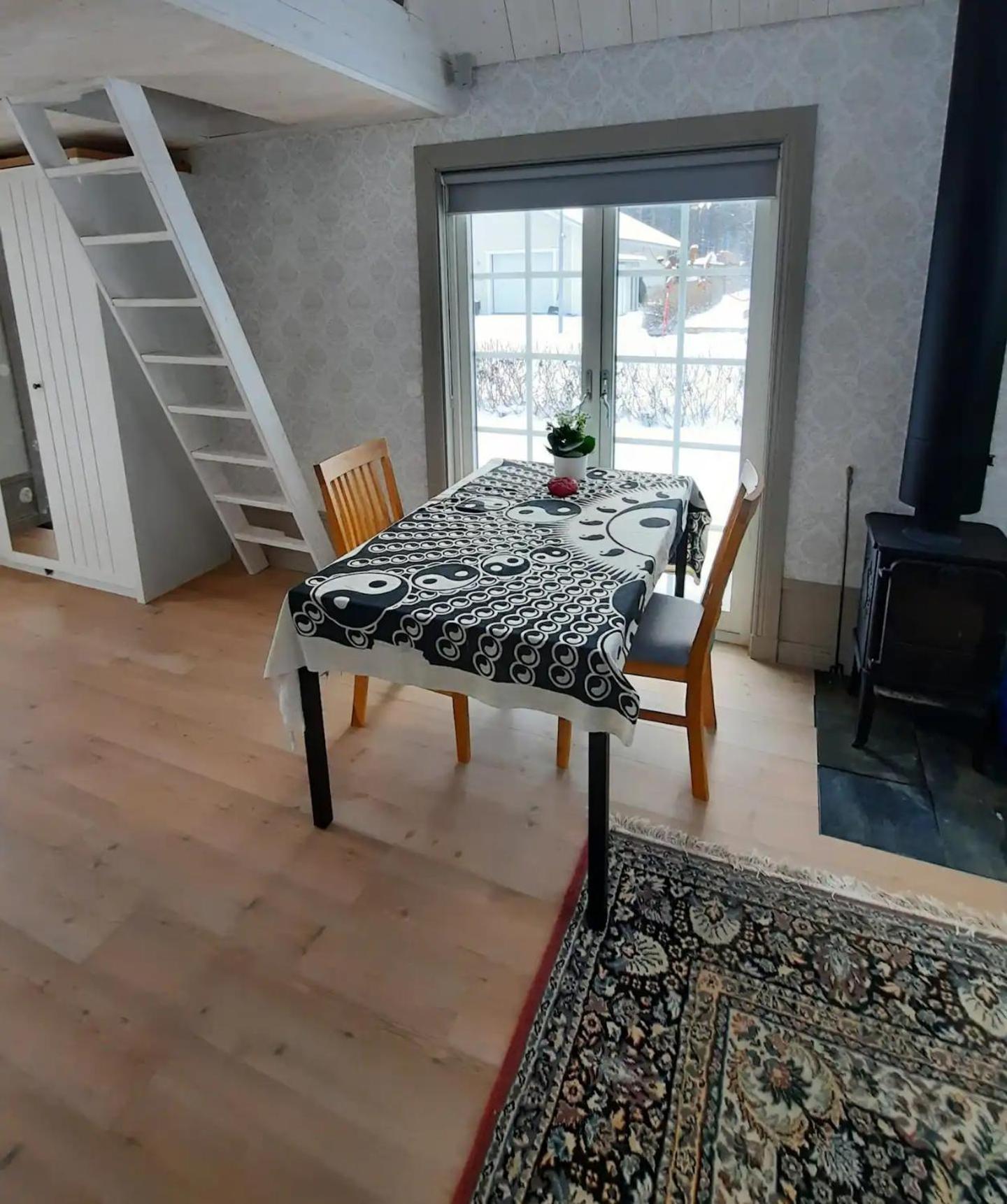 Charmigt Hus Och Mysigt Boende! Hudiksvall Kültér fotó