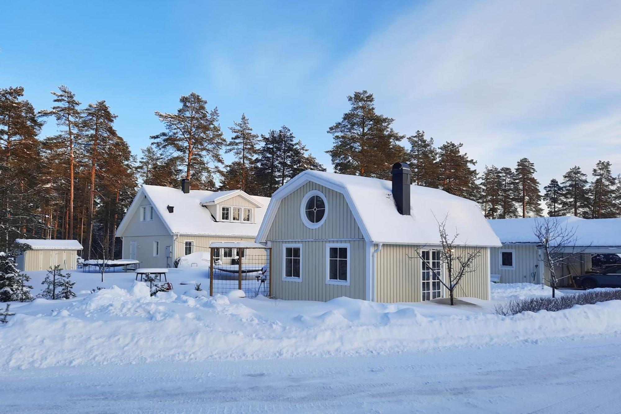 Charmigt Hus Och Mysigt Boende! Hudiksvall Kültér fotó